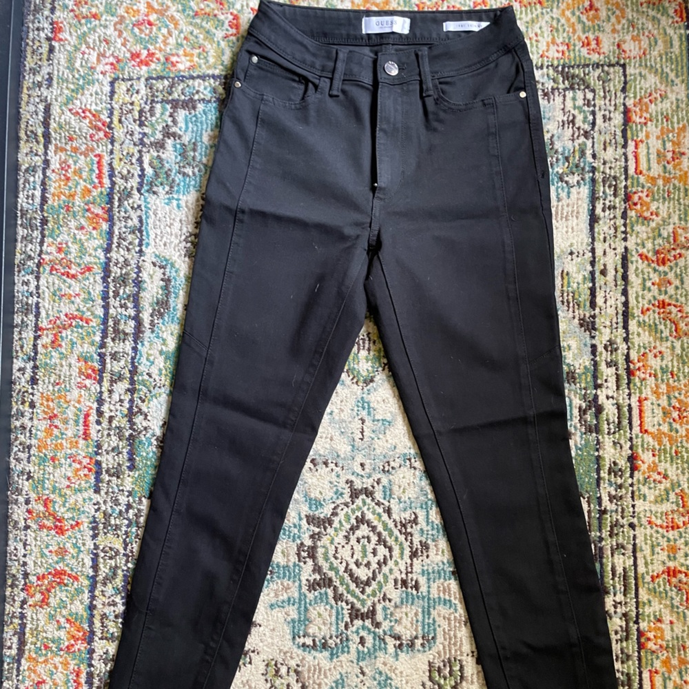 Guess skinny 1981  black jeans size 25